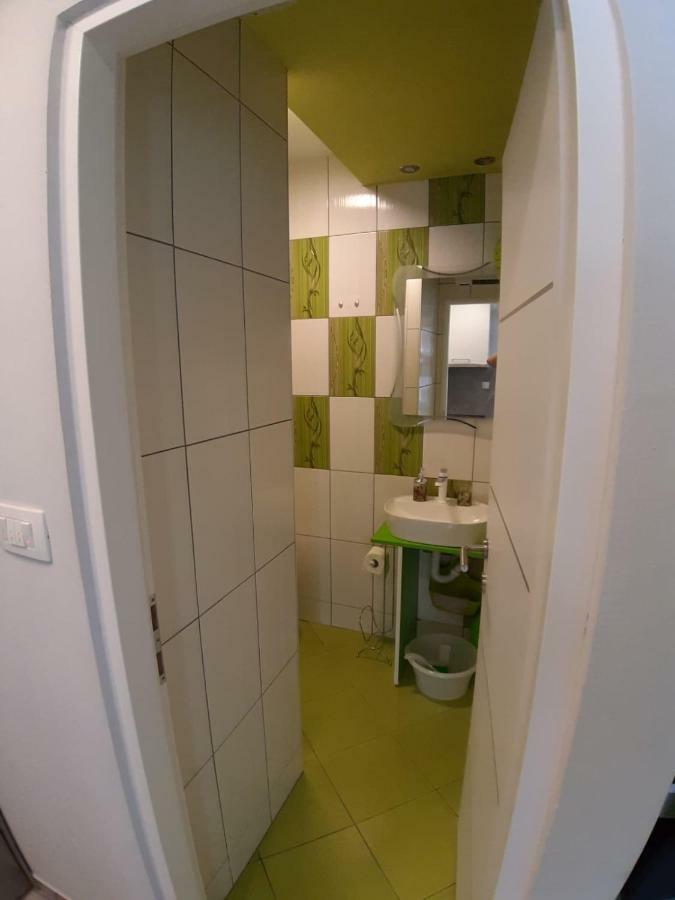 Studio Apartman F&L Makarska Eksteriør bilde
